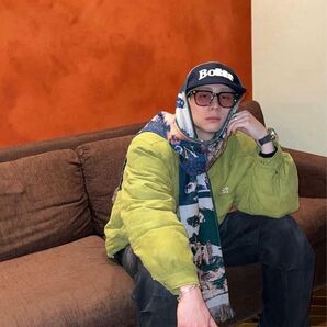 Montmartre New York MMM マフラー ストール マルチカラー INI 西洸人着用