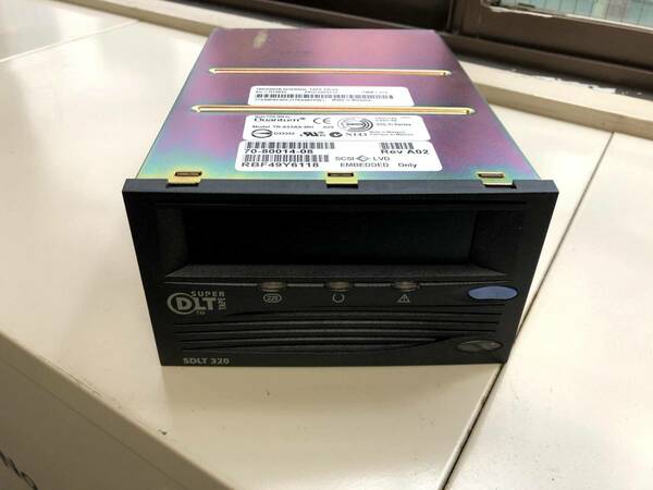 送料込 IBM SDLT320 SCSI TD TR-S23AA-MH Quantum スーパーDLTドライブ SCSI接続