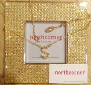 即決☆定価４０９５円☆northcorner ゴールドカラー シルエット イニシャル ネックレス♪S