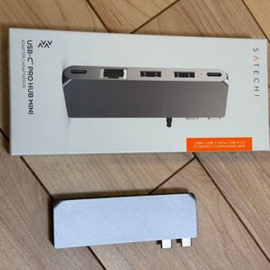 Satechi USB-C Proハブ ミニ 6-in-2 (スペースグレイ) (MacBookPro Air M1 M2 M3)