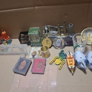 海外お土産 雑貨 まとめ売り 置物 キーホルダー 複数