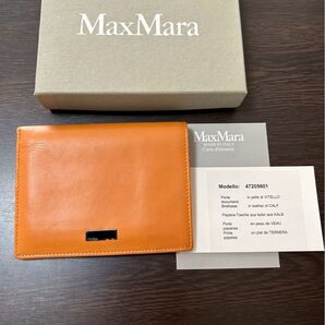 マックスマーラー Max Mara(マックスマーラ)レザー 2つ折り財布 箱付き 証明書付