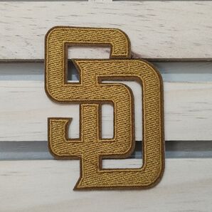 【MLB★PATCH】サンディエゴパドレス!アイロンワッペン/パターンA<ゴールド><1枚>★<松井裕樹><ダルビッシュ>