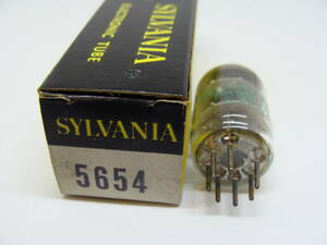 真空管 5654 （6AK5）1本 SYLVANIA ブラックプレート 箱入り 3ヶ月保証 #015-061