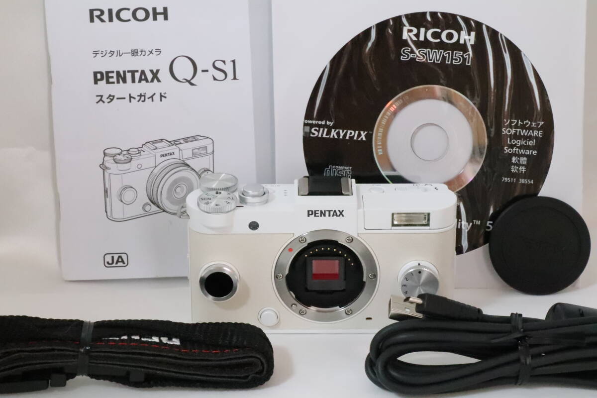 PENTAX Q ミラーレス一眼カメラ 本体と付属品　ジャンク ジャンクカメラ整備 PENTAX Q動作品3980円液晶割れ？違いました