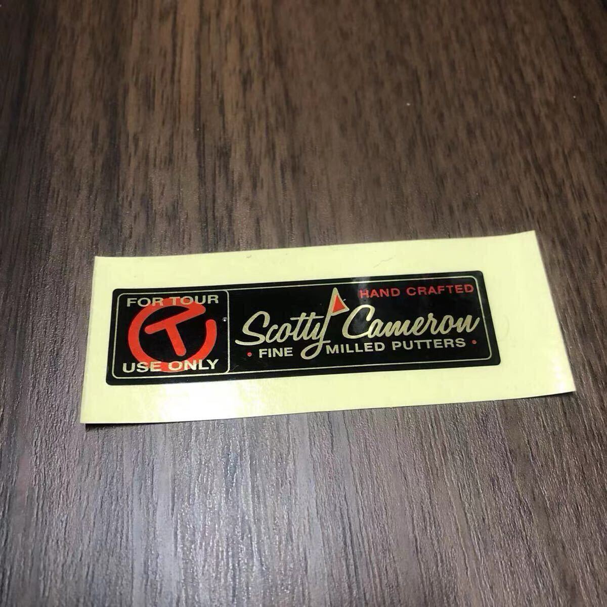 未使用非売品 スコッティキャメロン サークルTシャフトバンド ステッカー 黒赤金 未使用非売品 スコッティキャメロン サークルTシャフトバンド