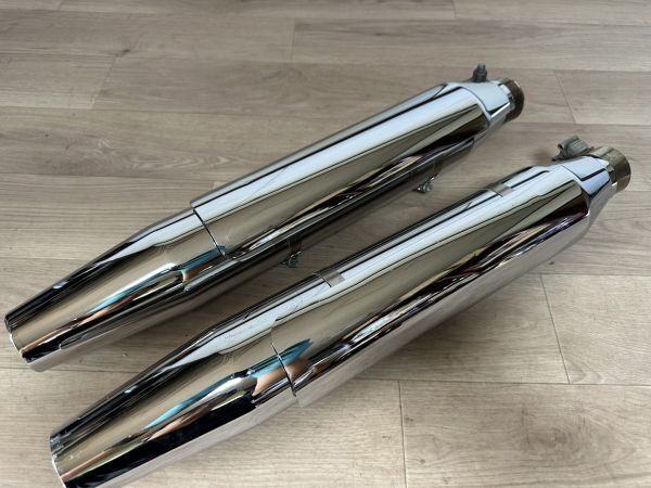 65868-07 ハーレーダイナ 純正マフラー美品 スリップオン 車検 65868-07 ハーレーダイナ 純正マフラー美品 スリップオン 車検