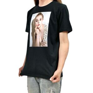 新品 クロエモレッツ キックアス 子役 ヒットガール モールス トムとジェリー キャリー ハリウッド映画女優 Tシャツ ユニセックス Sサイズ