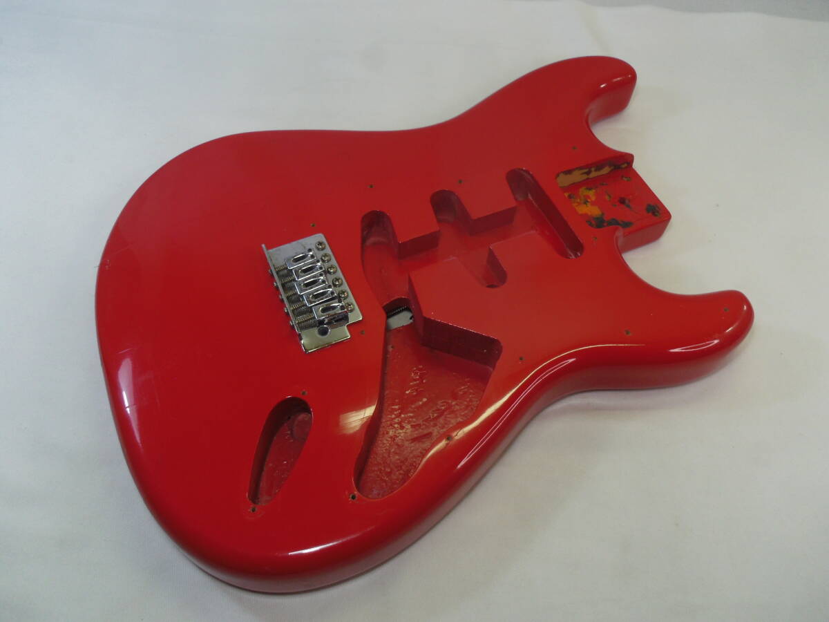 ストラトキャスターボディのみ ストラトキャスターボディ （No39）無塗装 2ピース アルダー