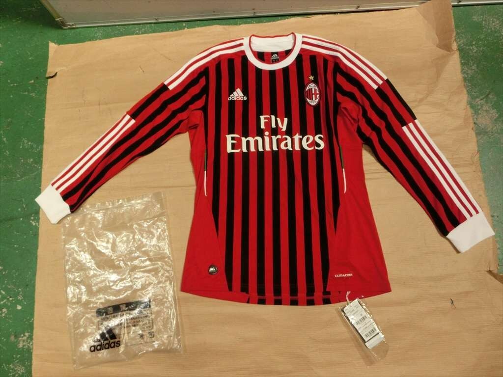 【希少】97/98 ACミラン  長袖　新品未使用  【レア】 Yahoo!オークション -「acミラン ユニフォーム 長袖」(スポーツ