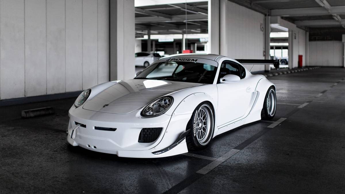 ０６～０８年式　ＣＡＹＭＡＮ　９８７.１　ＲＢ－ＳＴＹＬＥ　ワイドエアロスタイル