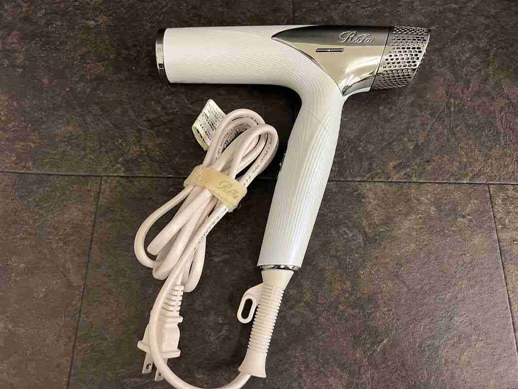 ReFa ドライヤー (訳あり) ReFa ビューティック ドライヤー プロRE-AJ02A WHITE