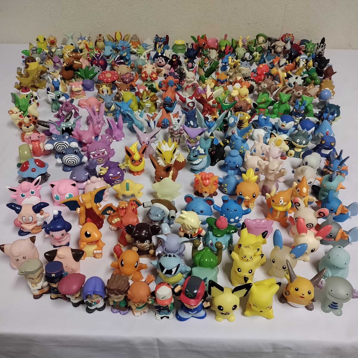 [中古]ポケモンキッズ　指人形　大量まとめ売り 中古]ポケモンキッズ 指人形 大量まとめ売り 中古]ポケモン