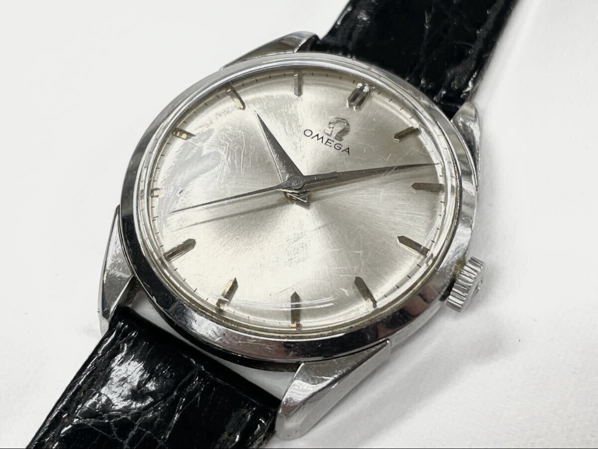 オメガ 手巻き時計 円形 689) オメガ 手巻き セクターダイヤル 1946年製 全数字文字盤