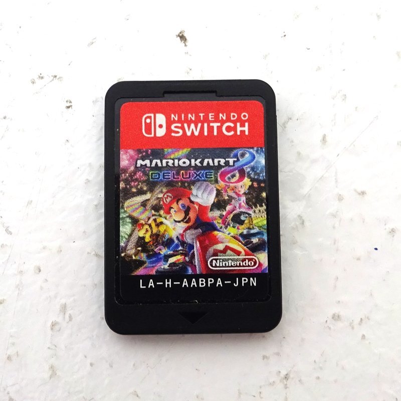 【中古】初代Nintendo Switch本体、マリオカート8、純正ケースセット 中古】初代Nintendo Switch本体、マリオカート8、純正ケース