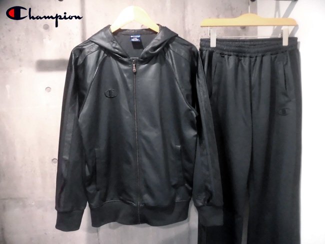 【美品】Champion チャンピオン 魔裟斗 K-1 セットアップ 生産終了 2025年最新】チャンピオン 魔裟斗 Oの人気アイテム - メルカリ