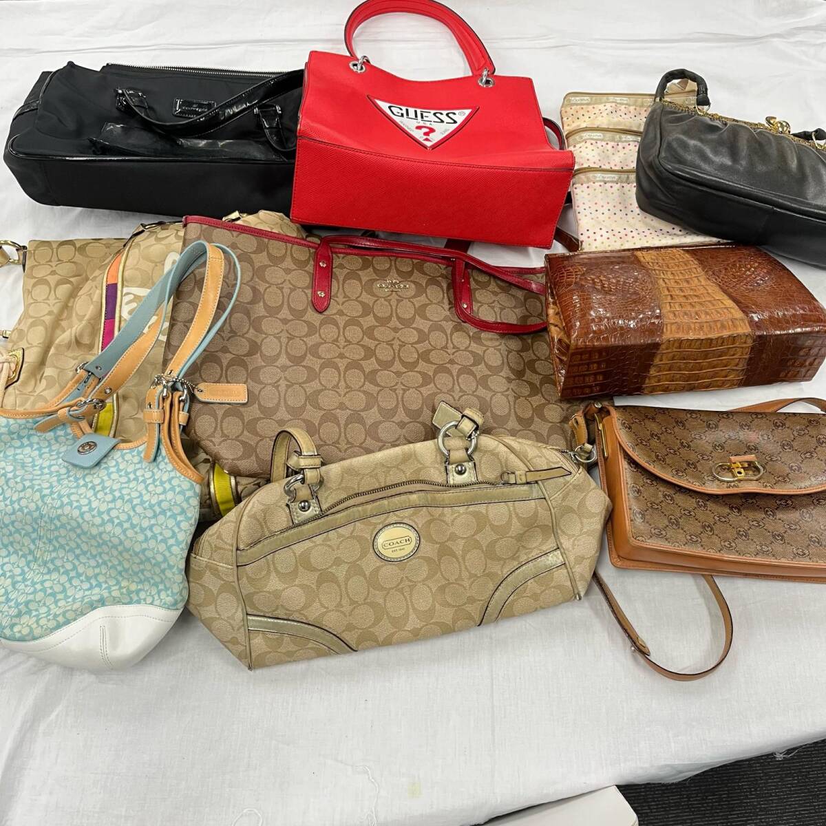1SA98 1円～ ブランド バッグ まとめ 11点 ルイ・ヴィトン コーチ サマンサタバサ 他 ハンドバッグ 他 レディース 中古 現状品 365日使えるトートバッグ、注目のワンショルダーバッグを\u201c8万円台以下