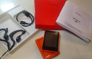 オレンジ■MECHEN製★MP3デジタルオーディオプレーヤーBluetooth5.3録音可能32GBスピーカー内蔵MicroSDカード対応■耳掛けイヤホン■箱あり