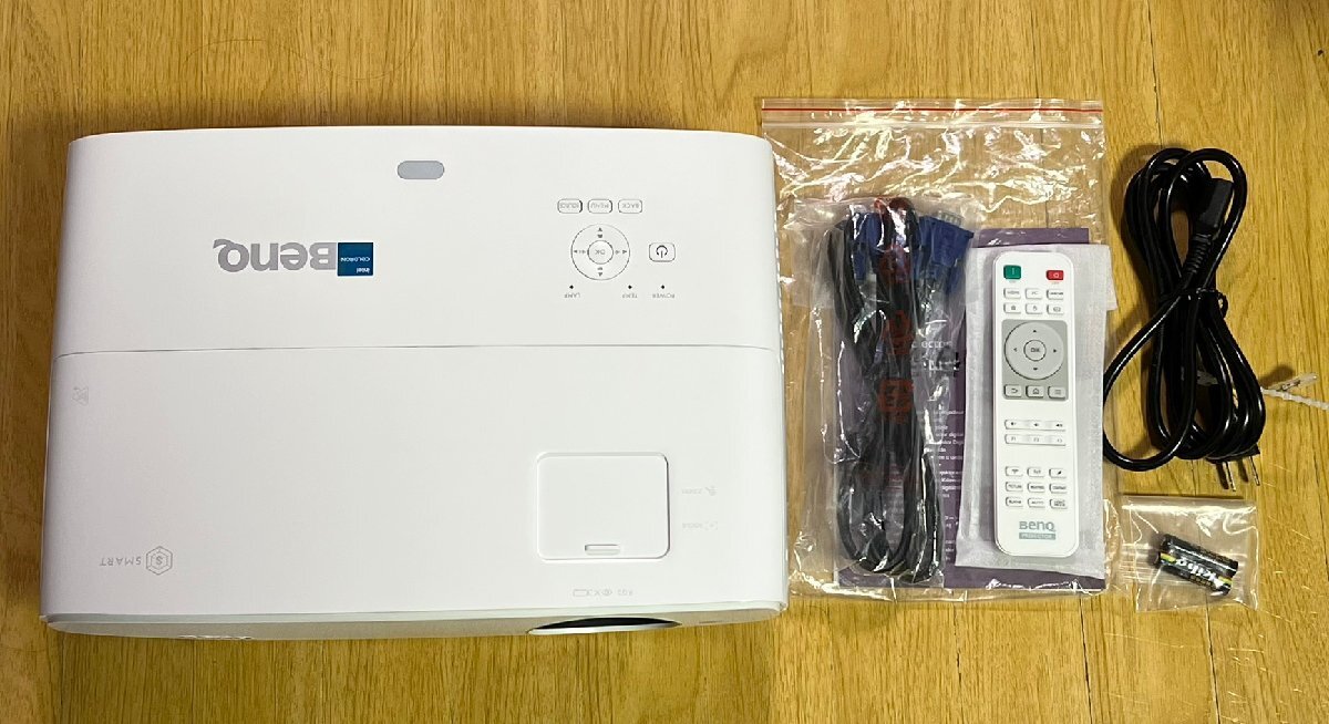 BenQ　EH620 ハイブリッドプロジェクタ Win11内蔵ミーティングソリュ