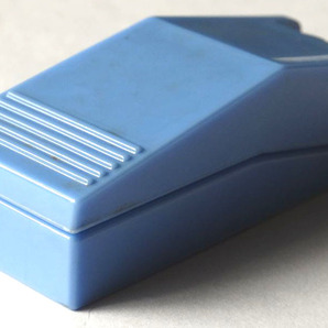 MADE IN USA ピルカッター 【LGS CORP製】 錠剤カッター 薬 カッター ピルケース(ブルー)