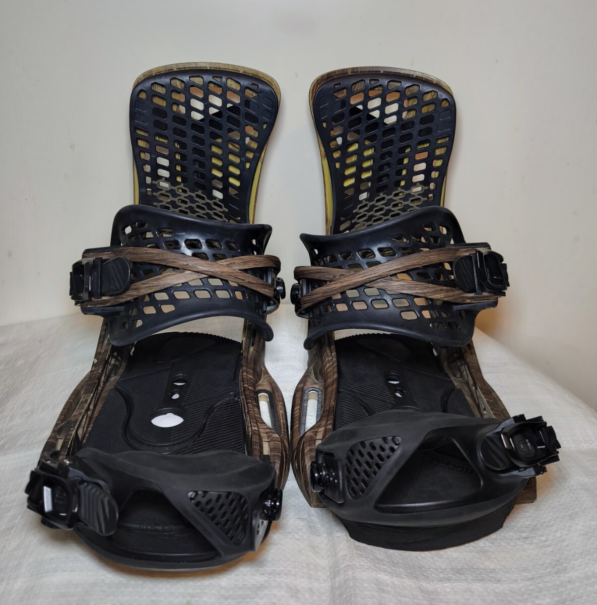 Burton Malavita est Mサイズ（Genesisストラップ） Burton Malavita est Mサイズ（Genesisストラップ） 2025年最新