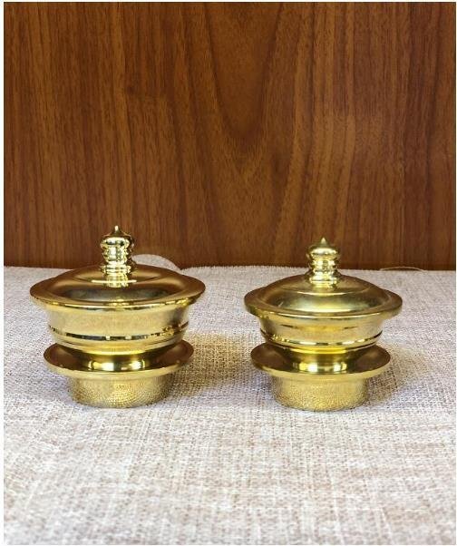 【修縁堂】 4器1セット 洒水器 塗香器 食事器 法具 真鍮制 楽天市場】【送料無料】見逃せない！洒水器、塗香器二器セット