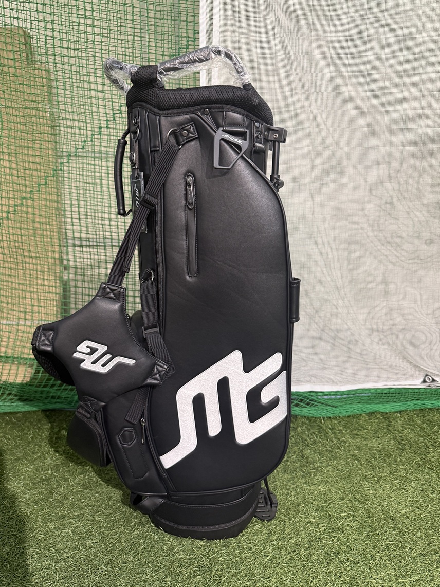 【美品！格安！】三浦技研キャディーバッグ＋ヘッドカバーセット 美品！格安！】三浦技研キャディーバッグ＋ヘッドカバーセット