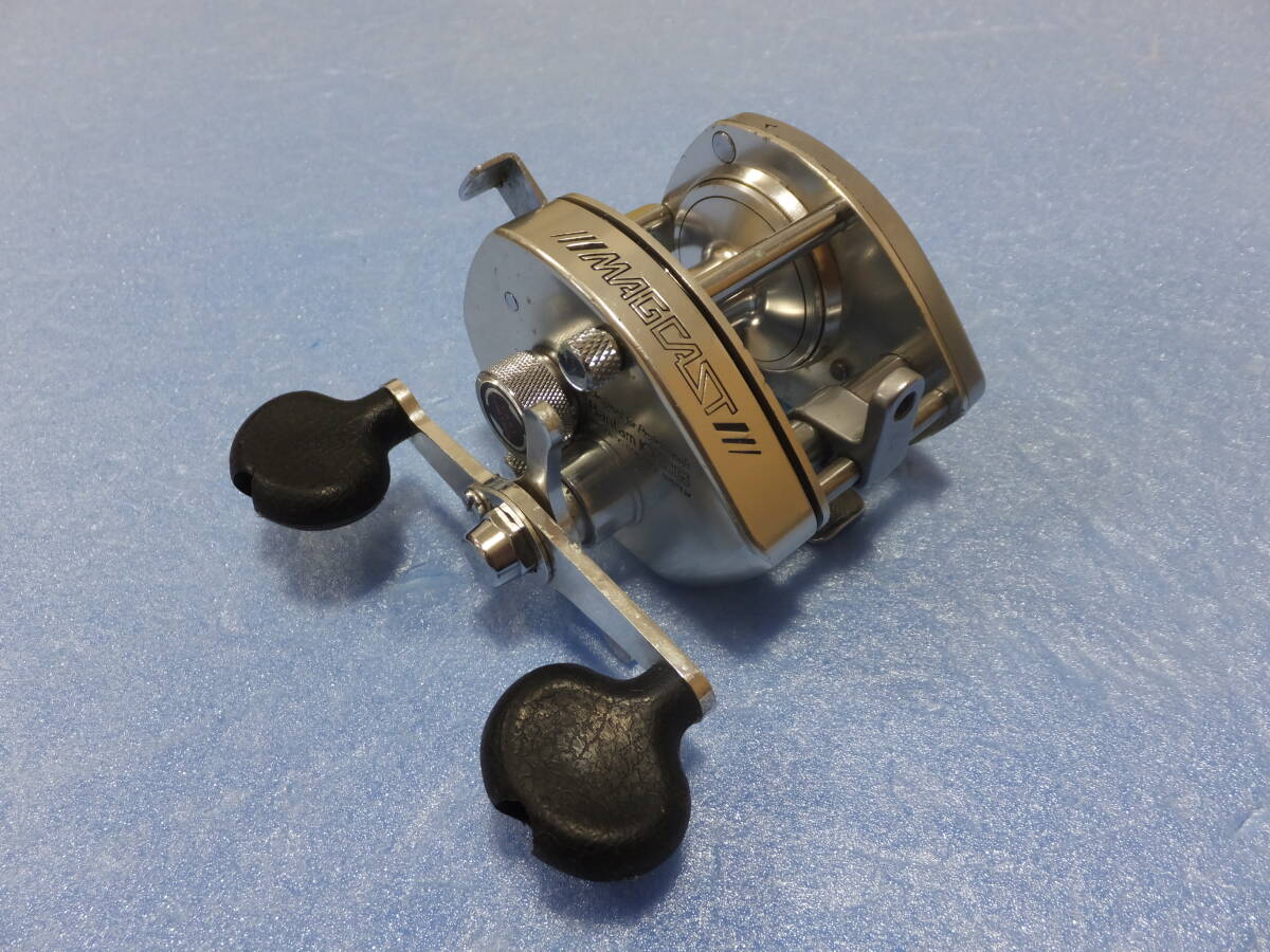 Yahoo!オークション -「シマノ バンタム マグキャスト」の落札