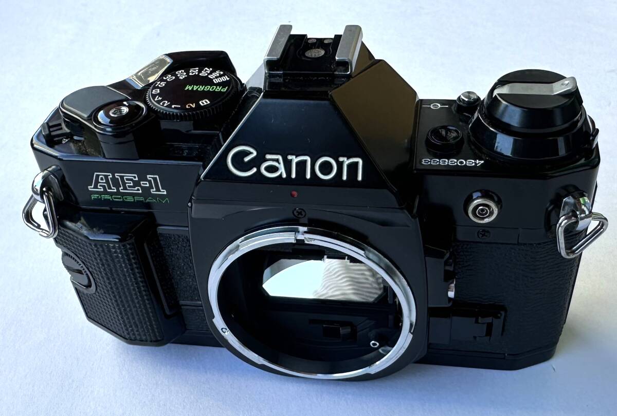 【外観美品】キャノン　CANON　 AE-1 PROGRAM 黒　レンズセット Yahoo!オークション -「canon ae-1 program black」の落札相場
