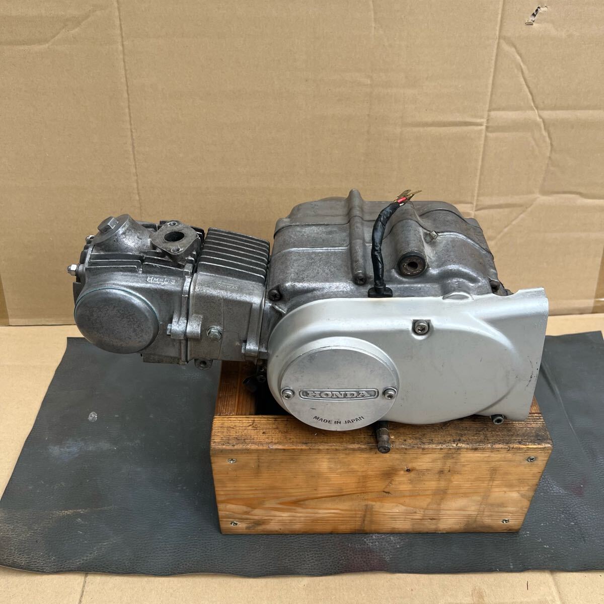 ホンダ カブ50cc 6vエンジン Yahoo!オークション -「カブ エンジン 6v」(エンジン本体