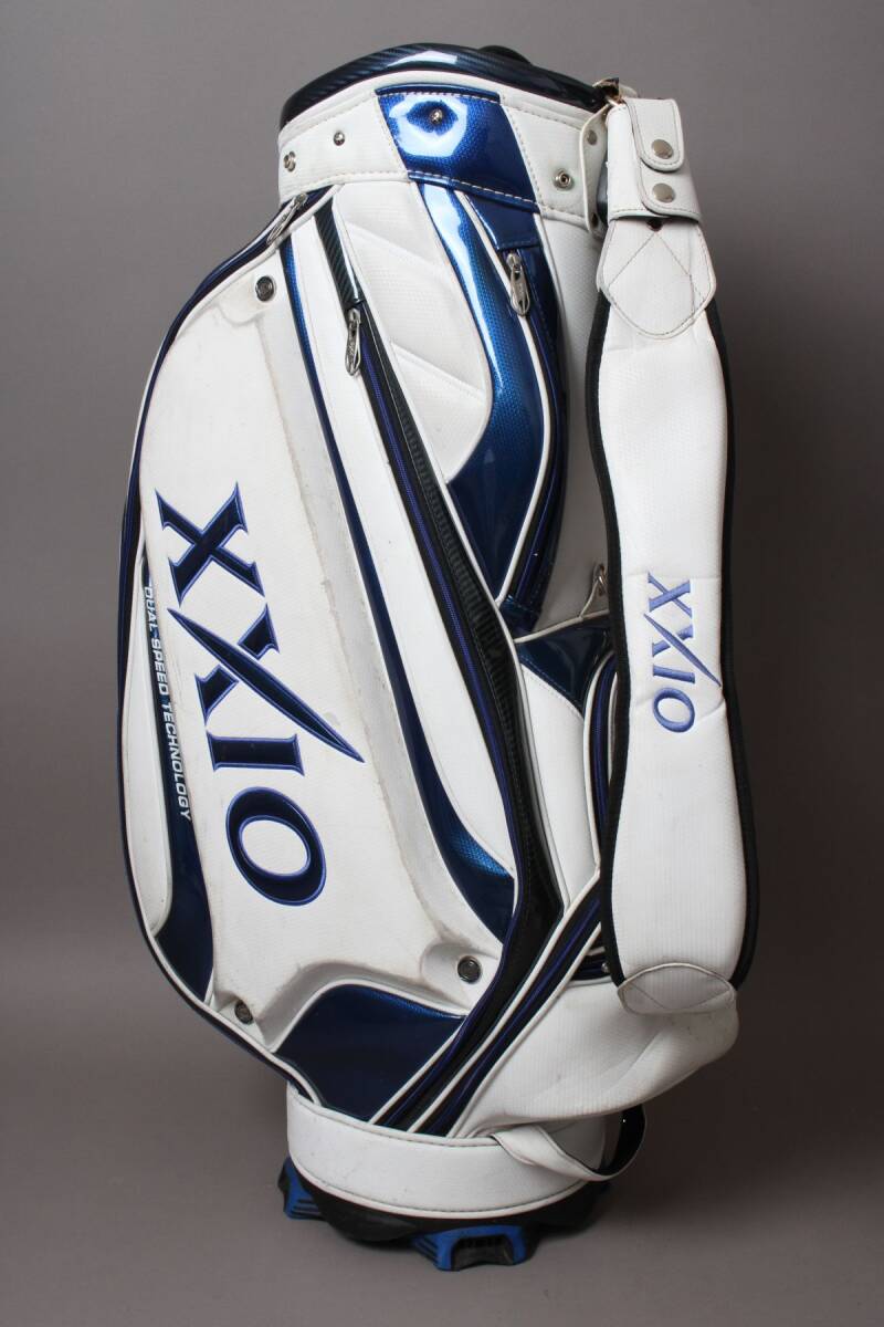 希少 レディース XXIO ゼクシオ キャディバッグ 持ち手 キャスター付き XXIO キャディバッグ ダンロップ ゼクシオ XXIO キャスター付