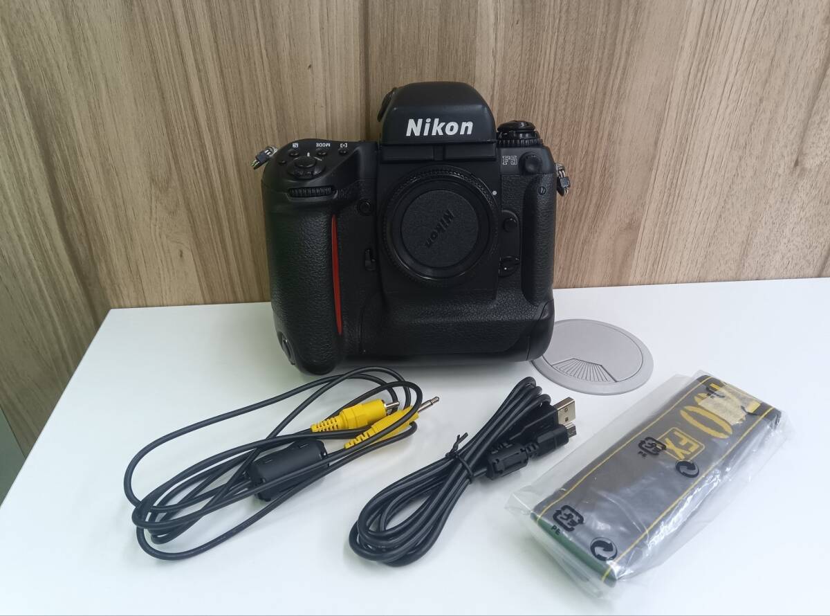 Yahoo!オークション -「nikon f5 ボディ」(フィルムカメラ