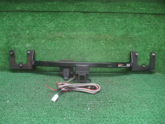 NHP10 Toyota aqua планка с фаркопом 253426