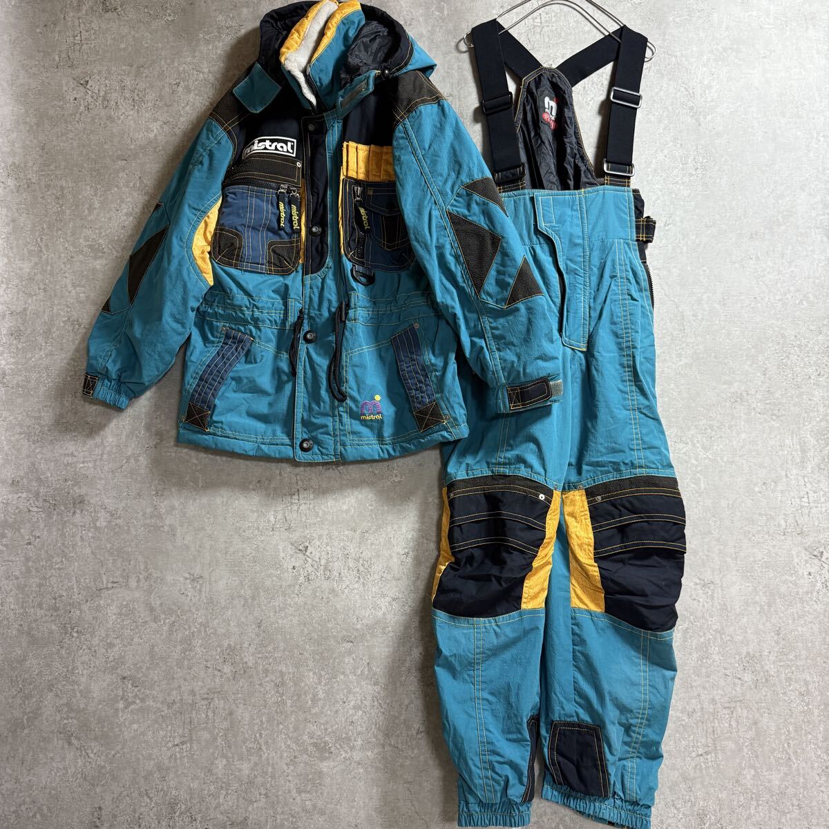 2025年最新】Yahoo!オークション -mistral スキーウェアの中古品