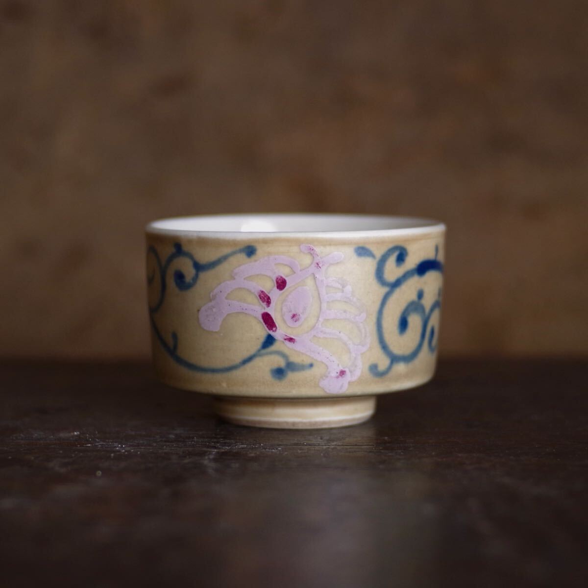 914　大型古伊万里錦手半筒型蕎麦猪口　無疵美品　幕末 914 大型古伊万里錦手半筒型蕎麦猪口 無疵美品 幕末