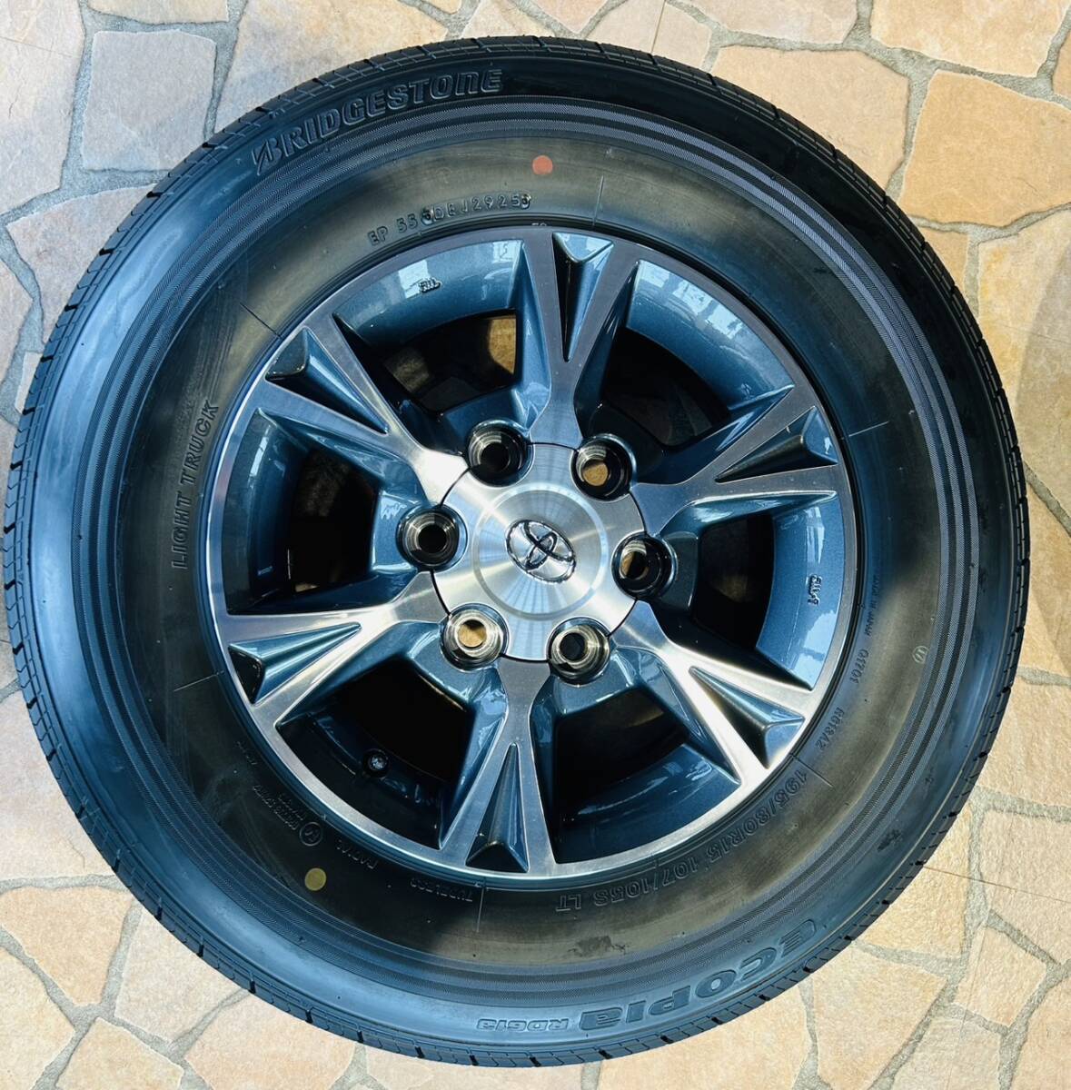 2025年最新】Yahoo!オークション -ハイエース純正アルミホイール