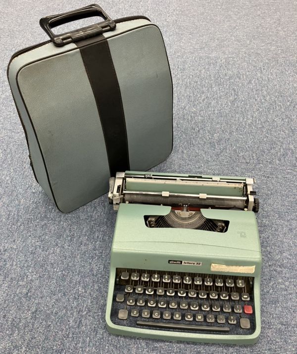 レトロ　タイプライター　olivetti lLETTERA12 NAKAJIMA、olivettiなどの電子式タイプライター用活字 ELITE 12