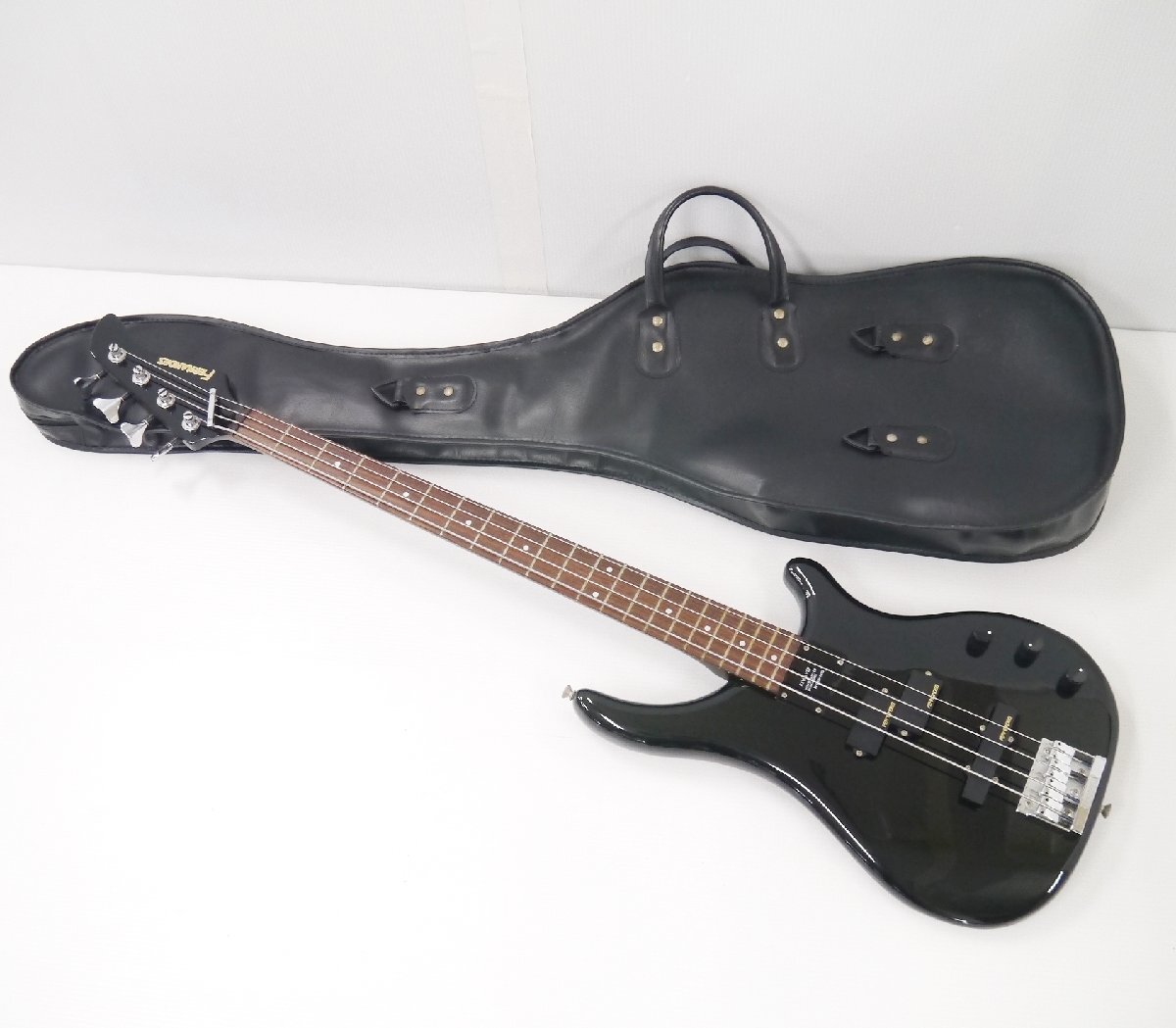 Yahoo!オークション -「フェルナンデス ベース」の落札相場