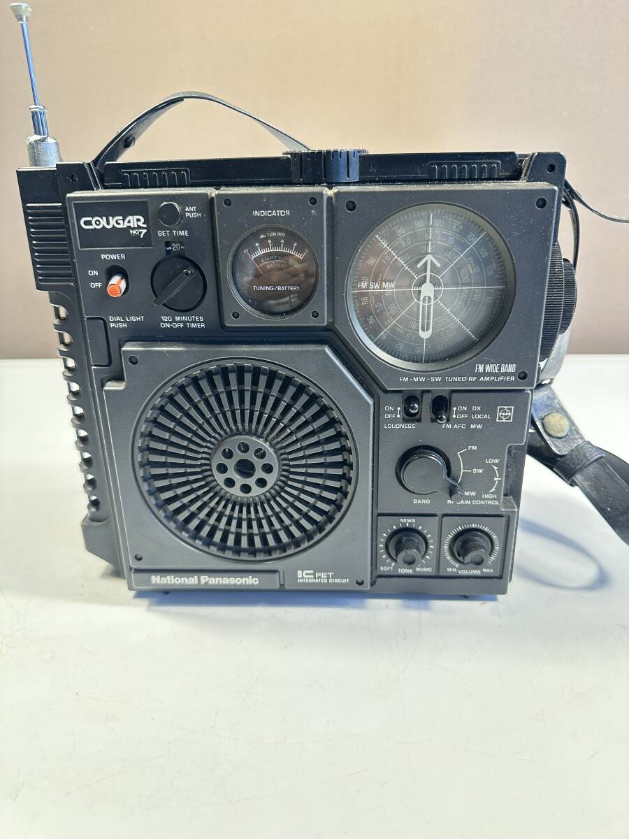パナソニック RF-877 クーガー、COUGAR No.7 クーガジャンク扱い National クーガー No.7 BCLラジオ RF-877 ジャンク △800667*09