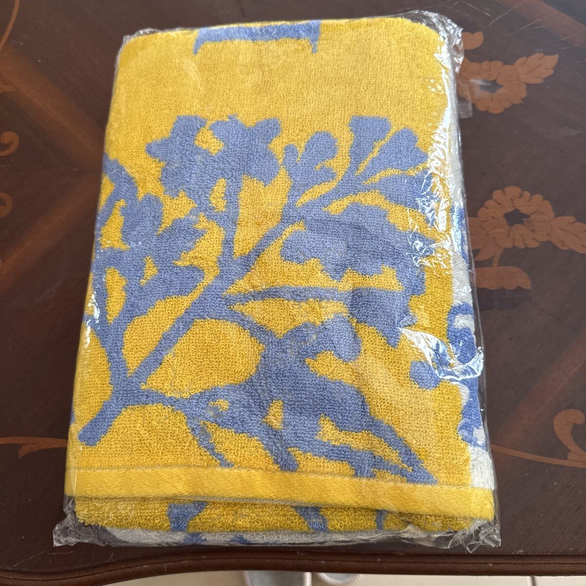 ロクシタン　プロヴァンスアロマバスタオル　新品　非売品　ノベルティ