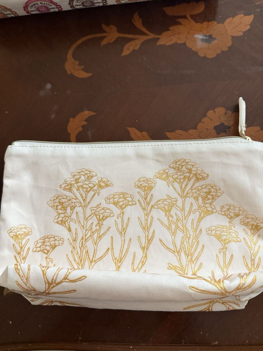 ロクシタン　鬼怒川温泉アメニティ ポーチ　非売品 ノベルティ 未使用　a