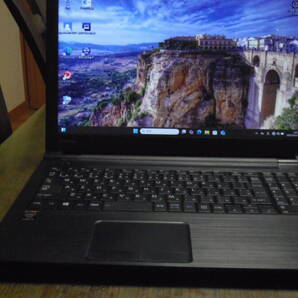 送料無料+美品すぐ使えるWindows11Pro東芝ノートPCダイナブックB35/R (高性能i5/増設8GB/500GB/DVDRW/15.6インチ/テンキー有 中古品