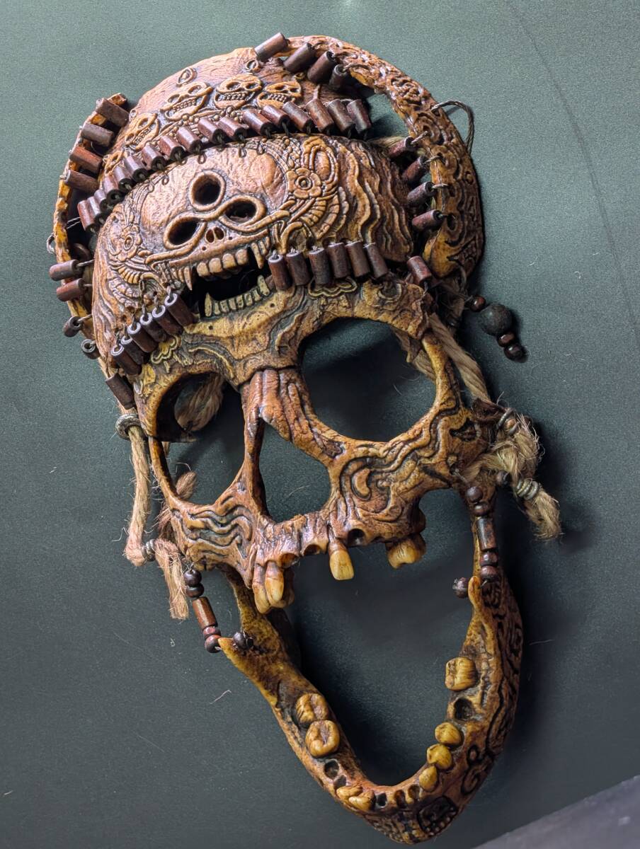 チベット トクチャ経文鍵 スペーサー飾り 銅製根付 緒締玉 提げ物 装飾品 チベット トクチャ経文鍵 スペーサー飾り 銅製根付 緒締玉 提げ