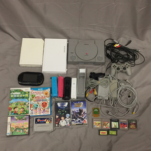 任天堂 Nintendo Wii U プレイステーション 本体 他 街へいこうよ どうぶつの森 等 まとめセット