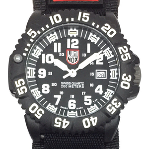 LUMINOX