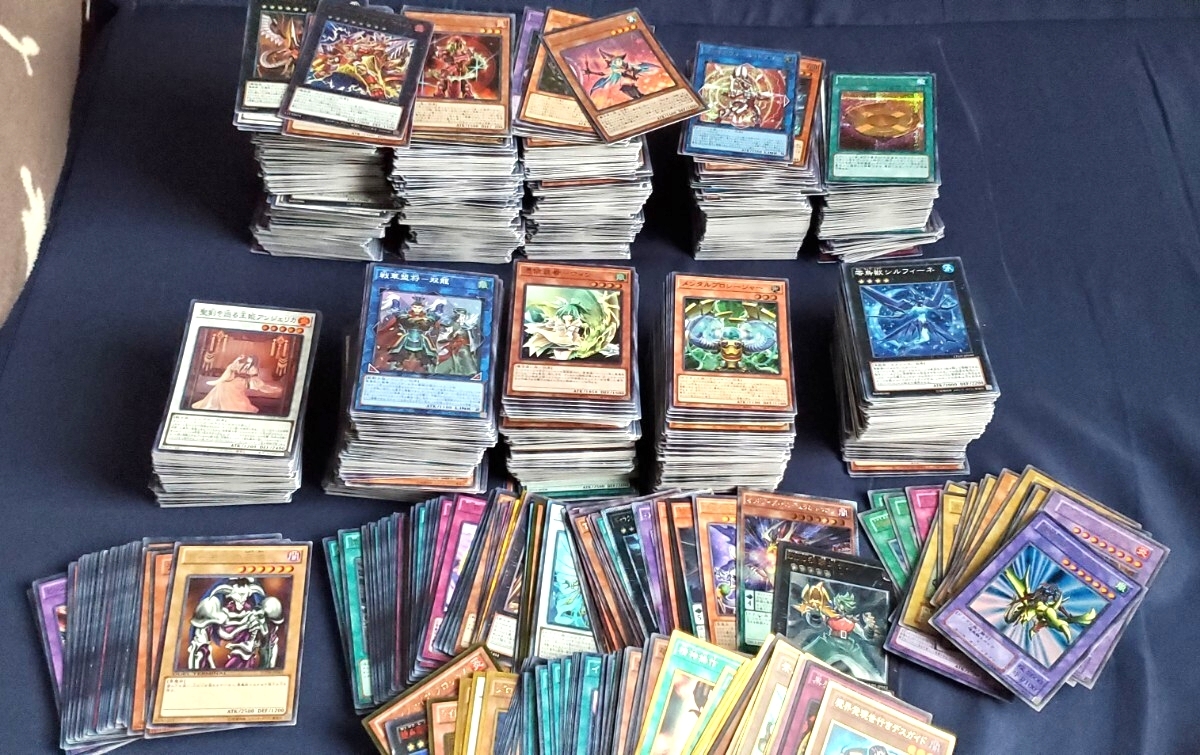 遊戯王 スーパーレア以上のみ 1000枚 まとめ売り 日版のみ ミレニアムなし 遊戯王 スーパーレア以上のみ 1000枚 まとめ売り 日版のみ