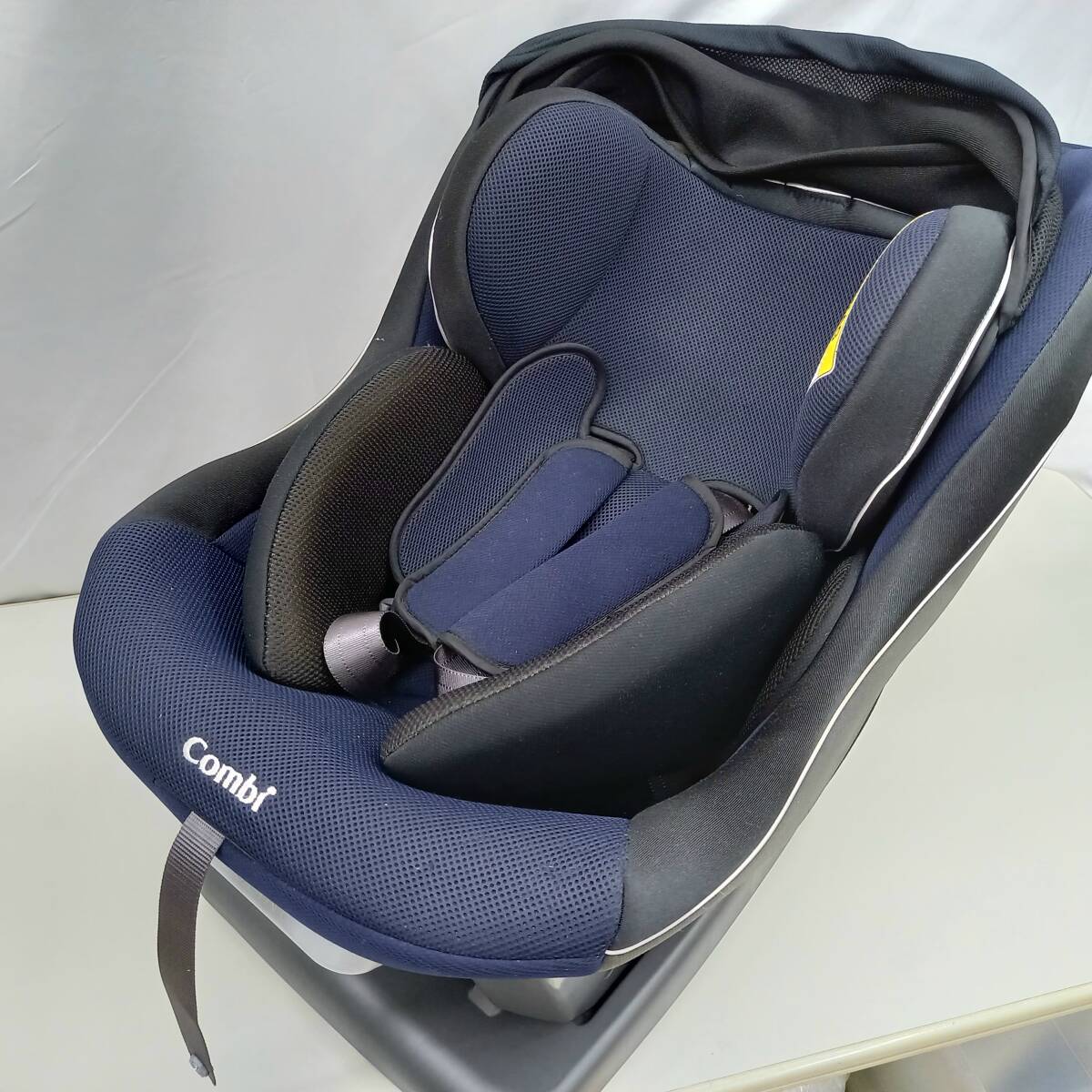 【中古品】combi チャイルドシート(付属品付き) 2025年最新】Yahoo!オークション - コンビ(チャイルドシート