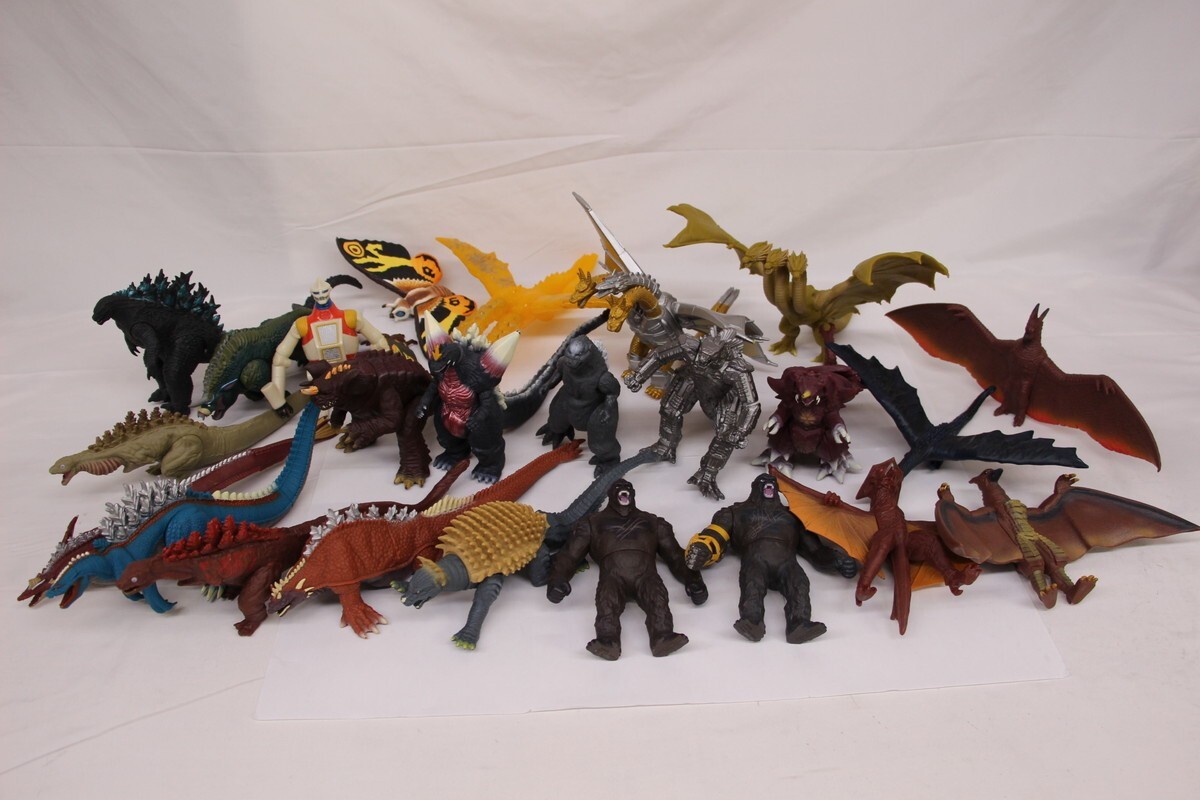 Yahoo!オークション -「ゴジラ ソフビ まとめ」の落札相場・落札価格