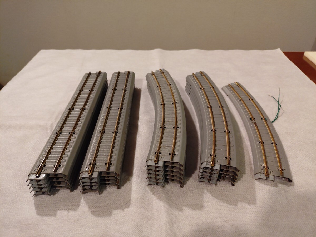 エンドウHOニューシステム線路　H1103曲線　H1001直線　39個セット エンドウHOニューシステム線路 H1103曲線 H1001直線 39個セット