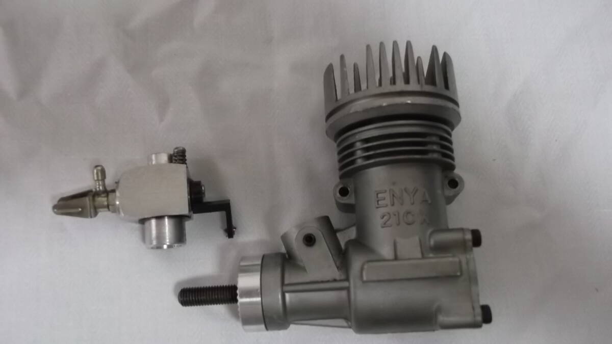 エンヤ ラジコン飛行機用エンジン VT240 中古 エンヤ ラジコン飛行機用エンジン VT240 中古 エンヤ ラジコン